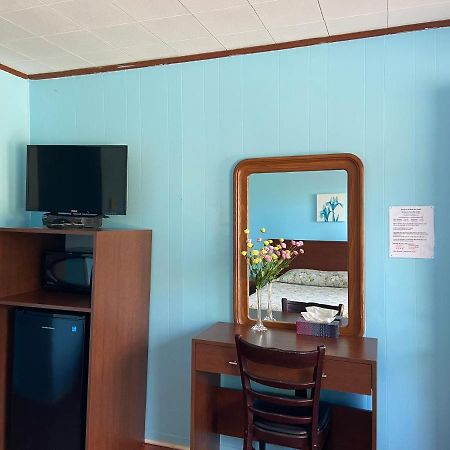 Motel Des Erables Coteau-du-Lac Esterno foto