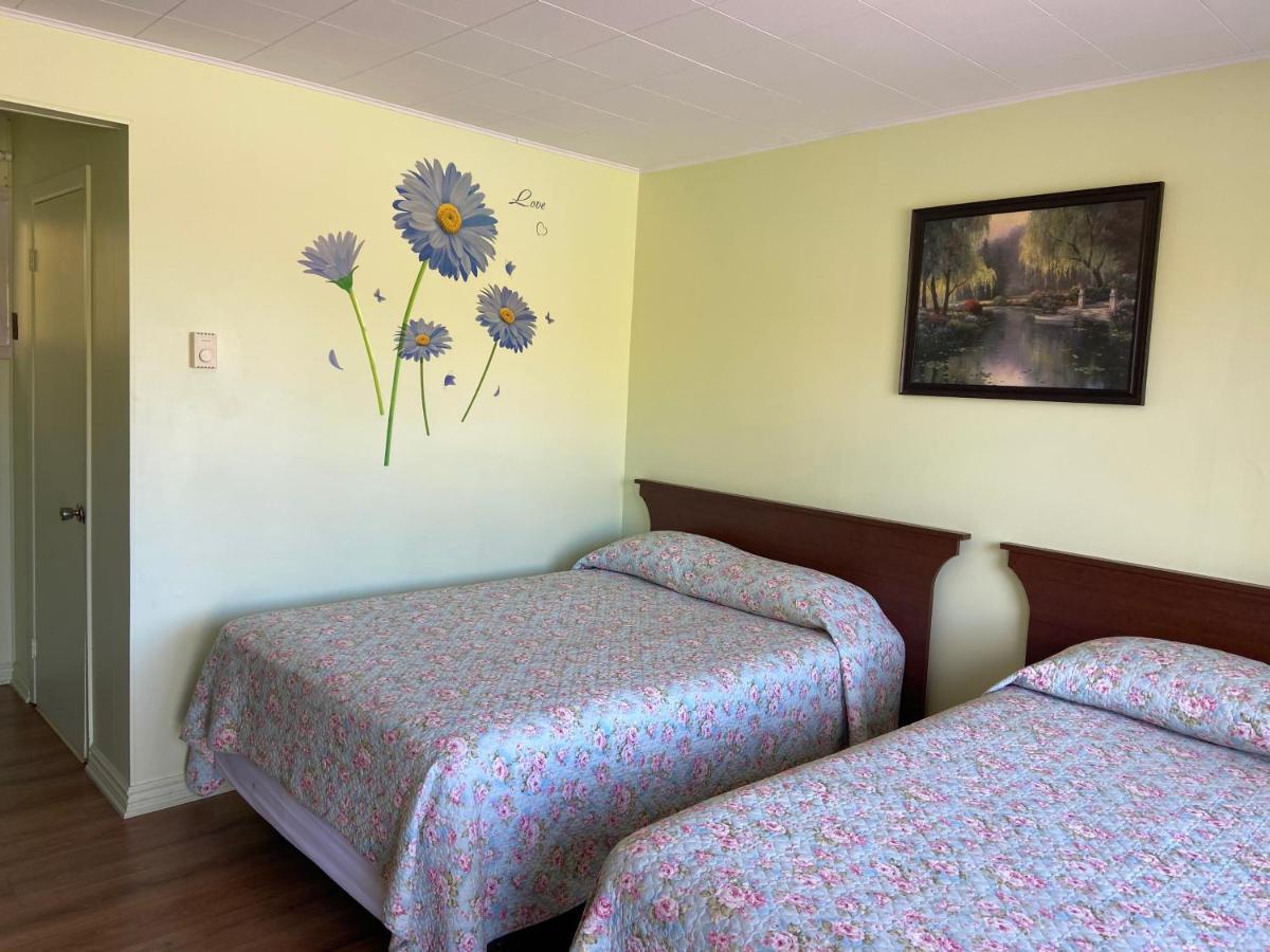 Motel Des Erables Coteau-du-Lac Esterno foto