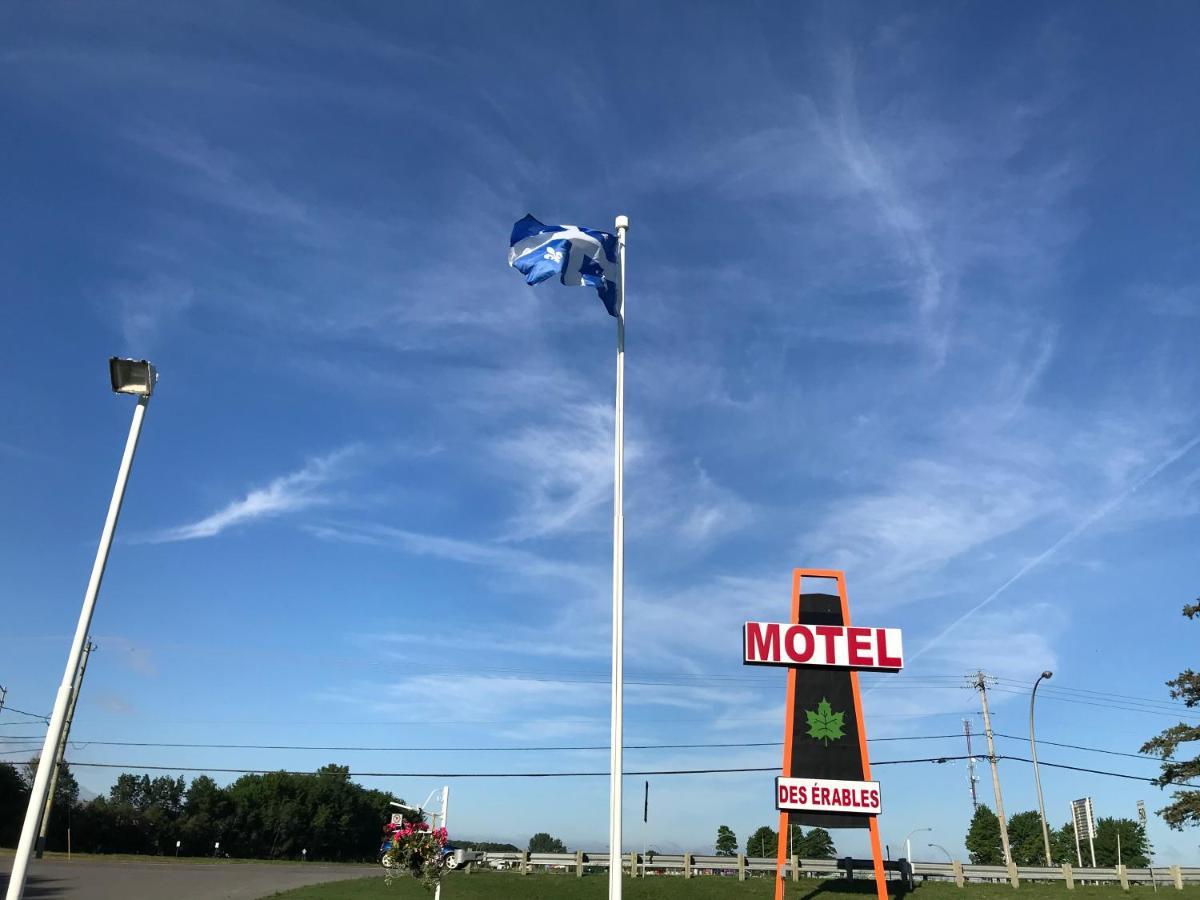 Motel Des Erables Coteau-du-Lac Esterno foto